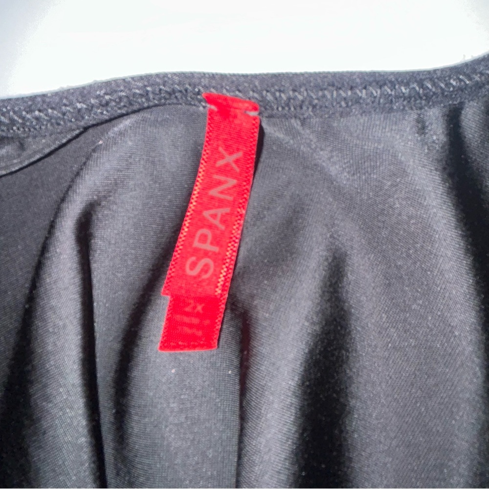 SPANX Simplicity Open Front Tank size 2X - Picture 5 of 6